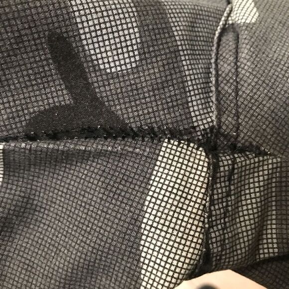 Blue Gear camo print cargo shorts 52 - Picture 2 of 5